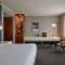 Renaissance Saint Elm Dallas Downtown Hotel