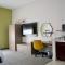 Holiday Inn Express & Suites College Station by IHG