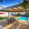 Villa Sunshine - Private Heated Pool & Sport Fields