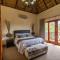 Zebula Golf and Wildlife Estate - Aardwolf Pax 10 - Moi Signature Luxury villa