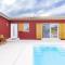 Red House Trget with Swimming Pool, Sauna and Jacuzzi - Labin