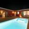 Red House Trget with Swimming Pool, Sauna and Jacuzzi - Labin