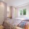 Red House Trget with Swimming Pool, Sauna and Jacuzzi - Labin