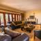 Zebula Golf and Wildlife Estate - Aardwolf Pax 10 - Moi Signature Luxury villa