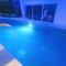 Pool and Jacuzzi Luxury Apartments
