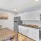 Tower 2 Suite 1208 -QQE condo