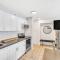Tower 2 Suite 1208 -QQE condo