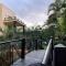 Luxury villa with swimming pool and garden - Sheikh Zayed