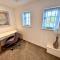 Very Spacious, Great location. Castle and Sea view