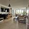Stunning 2 Bedroom 2 Bathroom Town House - CE7LT