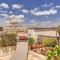 Attic with Terrace Overlooking St Peters Basilica - Rzym