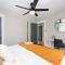 Walk to Highland Square, Sleeps 8 - أكرون