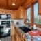 The Log Home of Fish Creek by Simple Life Rentals - 鱼溪