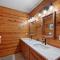 The Log Home of Fish Creek by Simple Life Rentals - 鱼溪