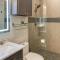 Pets Welcome Home with Deck and Patio in Hockley! - Hockley