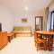 Apartamentos Royal