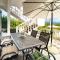 Apartments Lores