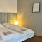 Discover Danube and Prater Stern from Our 1BR Gem - Wien