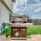 Firepit Table - Large Patio - King Bed - Cowboy Pool - 圆石城