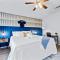 Firepit Table - Large Patio - King Bed - Cowboy Pool - 圆石城
