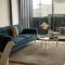 Stylist Large Apartment with Balcony - Auckland