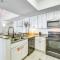 Destin Resort Condo with Pool and Beach Shuttle! - Destin