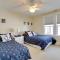 Ventnor City Retreat about 1 Block To Boardwalk! - 文特诺市