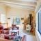 2 Mi to Lake Tahoe Spacious and Serene Retreat!