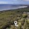Leos Beach Hideaway - Stylish Tiny Home