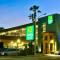 Quality Inn & Suites Los Angeles Airport - LAX - إنجلوود