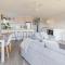 Driftwood Townhouse - Waterfront-Central Location