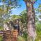 The Treehouse On Hardys by Accom Holidays