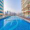 Bespoke Holiday Homes - Studio with Canal Views in Millenium Binghatti Residences - Dubaj