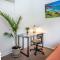 One Bedroom Apartment on Summer - No 3 Near CBD