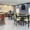 Days Inn & Suites by Wyndham Gonzales TX