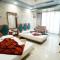Hotel New Sundaram 150 Mtrs from Dargah
