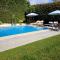 Charming Cozy Studio with Garden & Pool - 卡斯卡伊斯