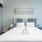 MBL Royal, JLT- 1-BR Apartment with Lake View