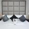 717 Cesar Place Hotel