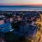 Villa Isola penthouse ap with a pool for 6 - Novalja