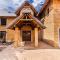 Zebula Golf and Wildlife Estate - Spectacular View Pax 13 - Moi Signature Luxury villa