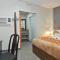 717 Cesar Place Hotel