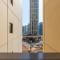 Spacious 1-Bedroom at the Heart of JBR - Dubaj