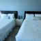 Castle M16 Oceanview Loft with Beach access, Pool, Tennis and Free Parking!
