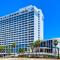Castle Th16 Beachfront Townhouse with private patio, direct beach access, pool, tennis & free parking!