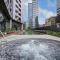 Modern 2BR Apartment Pool, Spa and Gym in CBD