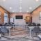 Cobblestone Hotel & Suites - Rhinelander