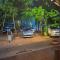Ehalagala Lake Resort