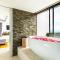 Lime Samui 10: Perfect for Families and Events