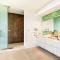 Lime Samui 10: Perfect for Families and Events
